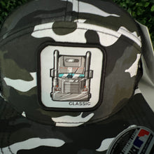 Load image into Gallery viewer, Kings of the boulevard freightliner classic SNOW CAMO