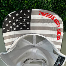 Load image into Gallery viewer, Essential crew chain stitch white/white camo