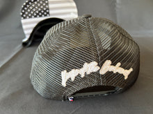 Load image into Gallery viewer, Kings of the boulevard peterbilt 379