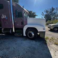 Load image into Gallery viewer, Custom quarter fenders Freightliner fld120